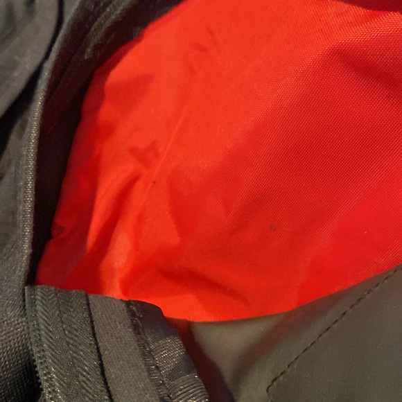 Amaro X Oversized Backpack - Picture 5 of 8